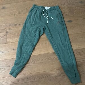 NIKE GREEN SWEATPANTS AUTHENTIC